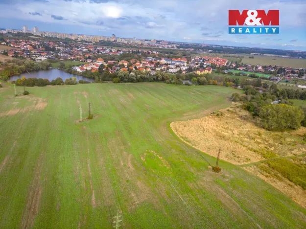 Prodej pole, Praha - Šeberov, 2421 m2