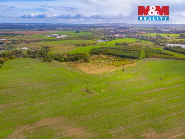 Prodej pole, Praha - Šeberov, 2421 m2