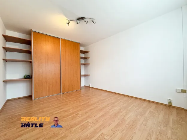 Pronájem bytu 1+1, Hořice, Pod Lipou, 38 m2