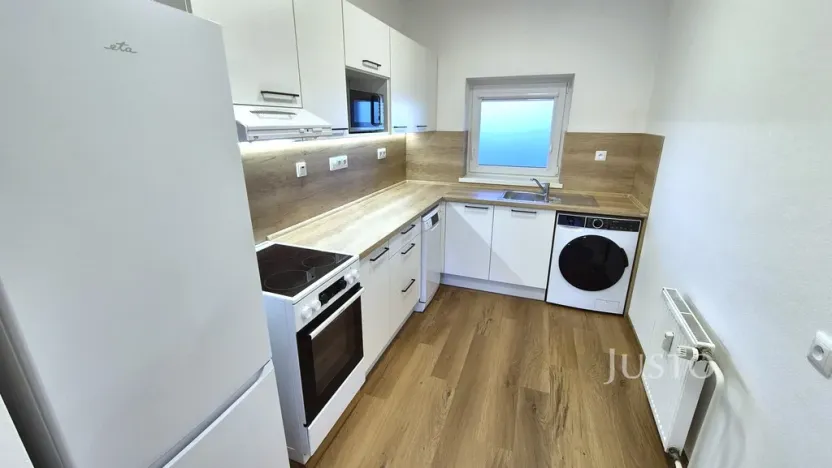 Pronájem bytu 2+kk, Písek - Pražské Předměstí, V Portyči, 65 m2