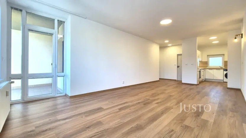 Pronájem bytu 2+kk, Písek - Pražské Předměstí, V Portyči, 65 m2