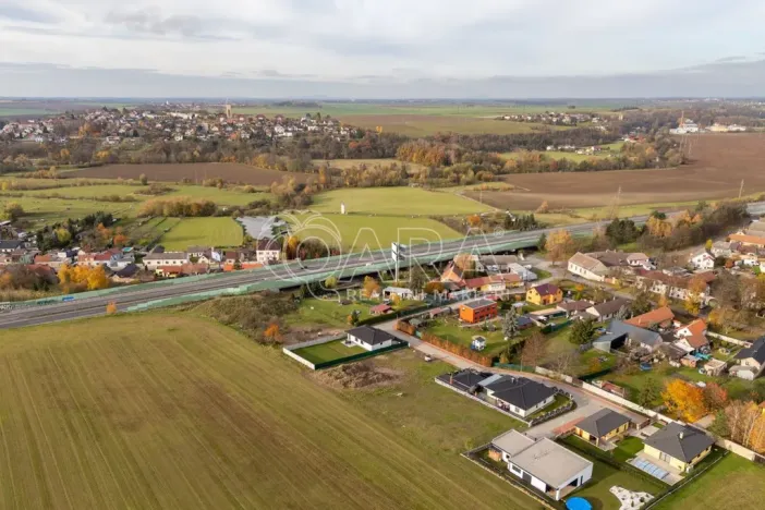 Prodej komerčního pozemku, Benátky nad Jizerou, 1172 m2