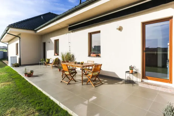 Prodej rodinného domu, Jesenice, Papoušková, 347 m2