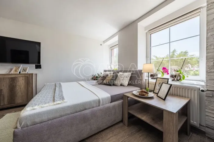 Prodej rodinného domu, Měrunice - Žichov, 186 m2