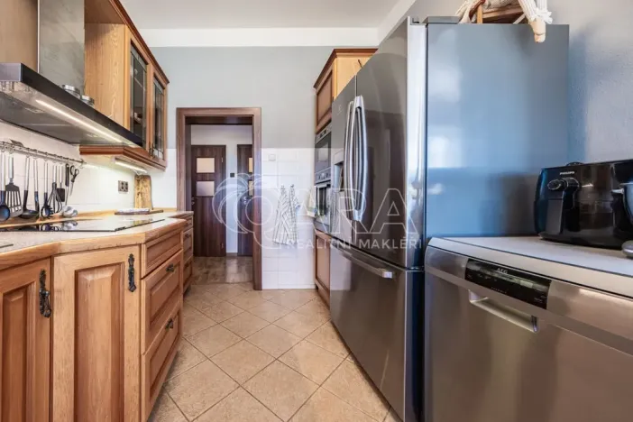 Prodej rodinného domu, Měrunice - Žichov, 186 m2