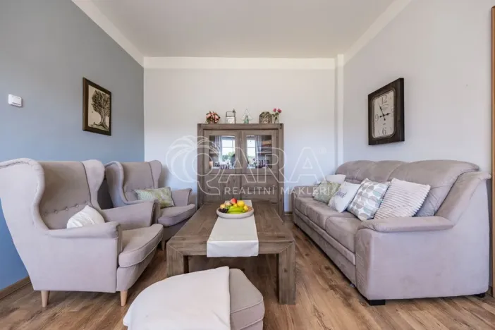 Prodej rodinného domu, Měrunice - Žichov, 186 m2