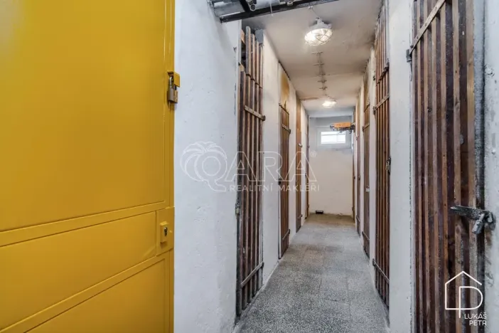 Prodej bytu 2+1, Praha - Záběhlice, Choratická, 58 m2