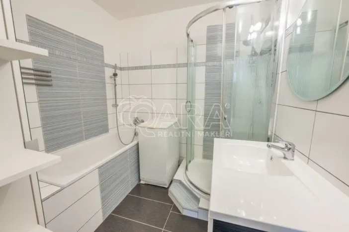 Prodej bytu 4+1, Jílové u Prahy, Imramovského, 85 m2