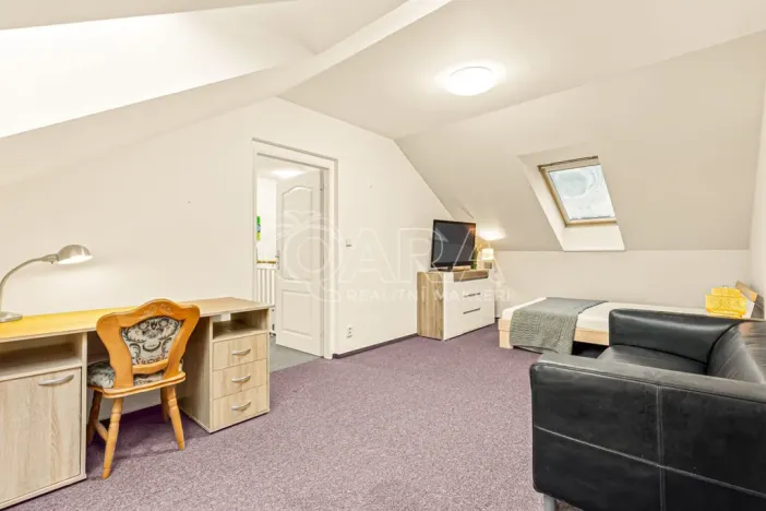 Prodej rodinného domu, Hostivice, Vodňanského, 195 m2