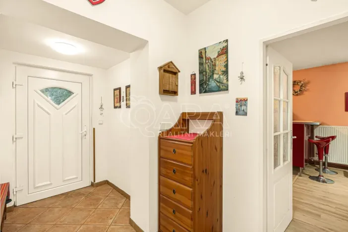 Prodej rodinného domu, Hostivice, Vodňanského, 195 m2