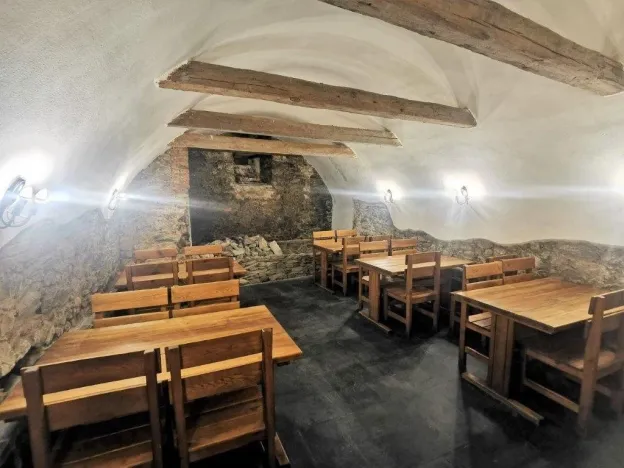 Pronájem restaurace, Stříbro, Masarykovo náměstí, 140 m2
