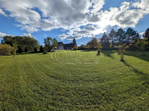 Prodej pozemku pro bydlení, Mokrouše, 3260 m2