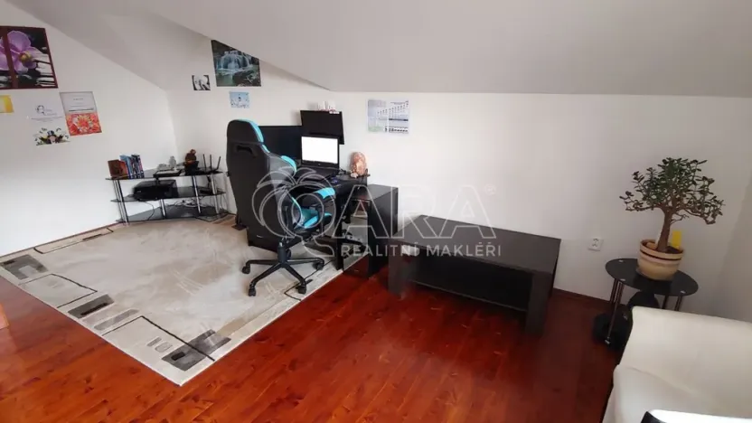 Prodej rodinného domu, Srubec, 334 m2