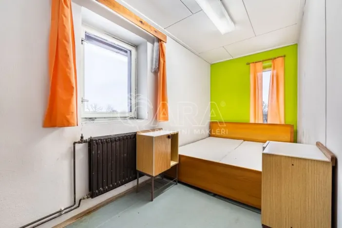 Prodej komerční nemovitosti, Česká Skalice - Spyta, 392 m2