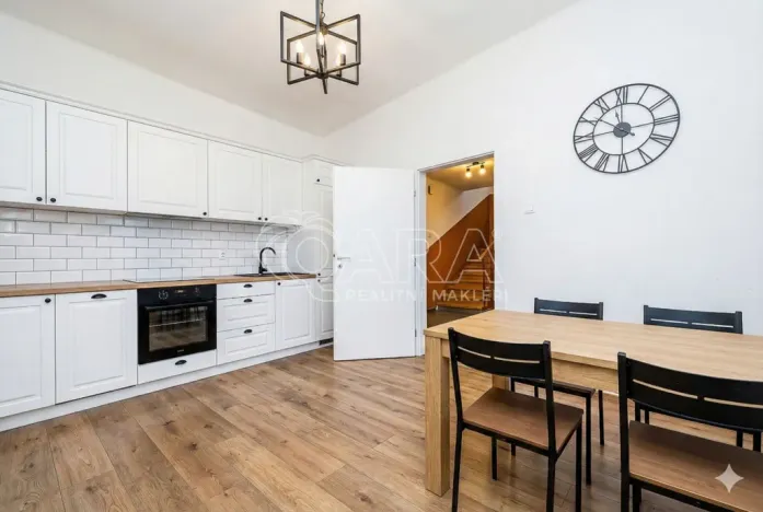 Prodej rodinného domu, Jirny, Čapkova, 136 m2