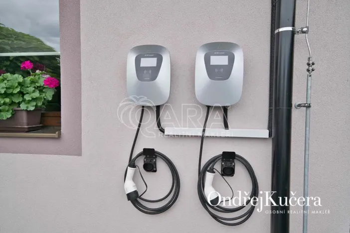 Prodej rodinného domu, Kostelec nad Labem, K Jahodovce, 140 m2