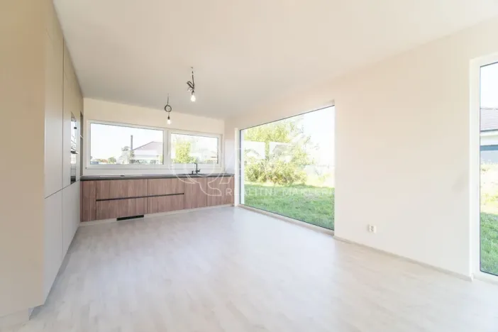 Prodej rodinného domu, Sibřina, Žitná, 124 m2