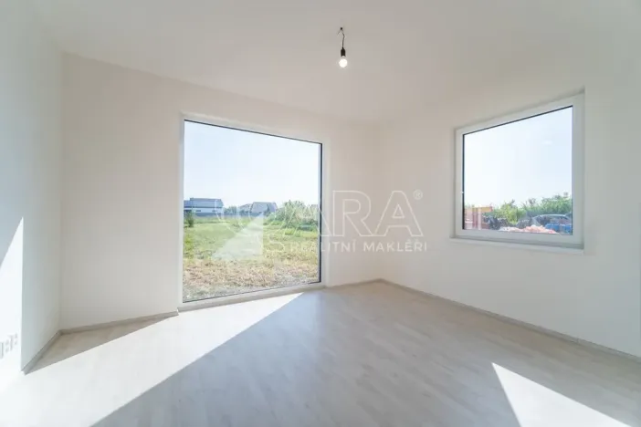 Prodej rodinného domu, Sibřina, Žitná, 124 m2