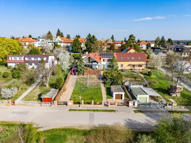 Pronájem vily, Roztoky, Nad vinicemi, 393 m2