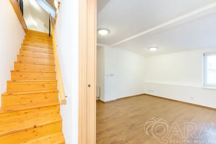 Prodej bytu 3+kk, Dražice, 89 m2