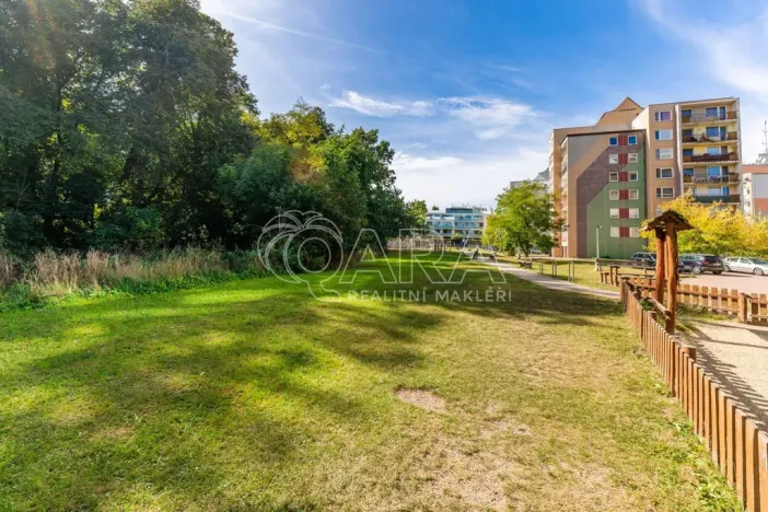 Prodej pozemku pro bydlení, Praha, 1452 m2