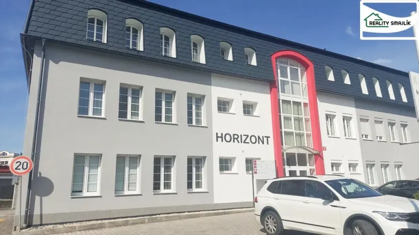 Pronájem kanceláře, Mariánské Lázně - Úšovice, U Mlékárny, 64 m2