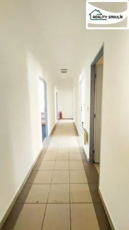 Pronájem kanceláře, Mariánské Lázně - Úšovice, U Mlékárny, 64 m2