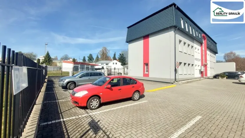 Pronájem kanceláře, Mariánské Lázně - Úšovice, U Mlékárny, 64 m2