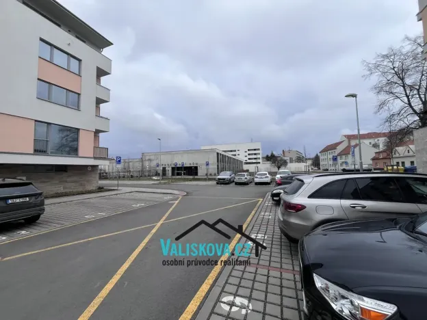 Pronájem bytu 3+1, Kroměříž, Velehradská, 89 m2