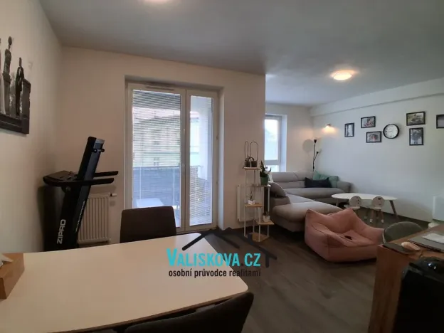 Pronájem bytu 3+1, Kroměříž, Velehradská, 89 m2