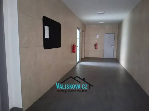 Pronájem bytu 3+1, Kroměříž, Velehradská, 89 m2