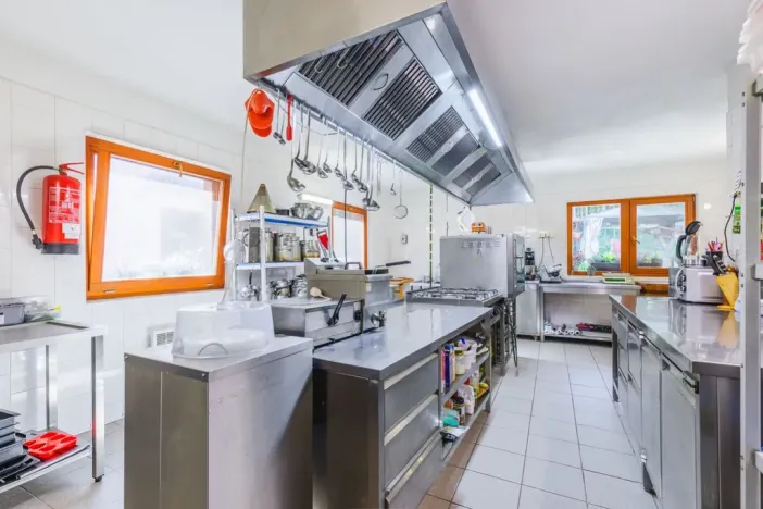 Prodej ubytování, Lipno nad Vltavou, 1270 m2