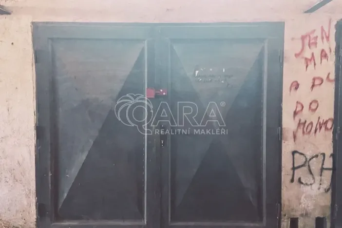 Pronájem garáže, Praha, 20 m2