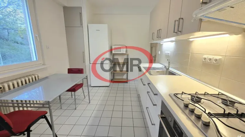 Pronájem bytu 2+1, Praha, V dolině, 62 m2