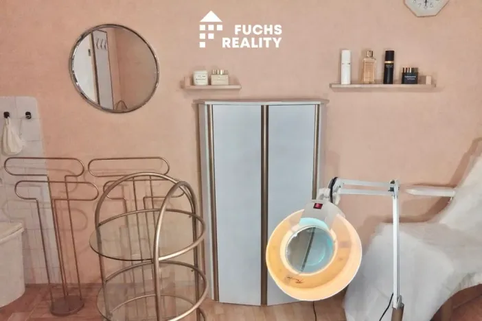 Pronájem obchodního prostoru, Zábřeh, náměstí Osvobození, 12 m2