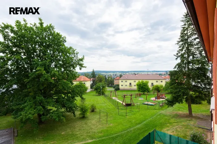 Pronájem bytu 1+1, Mníšek pod Brdy, Rudé armády, 32 m2