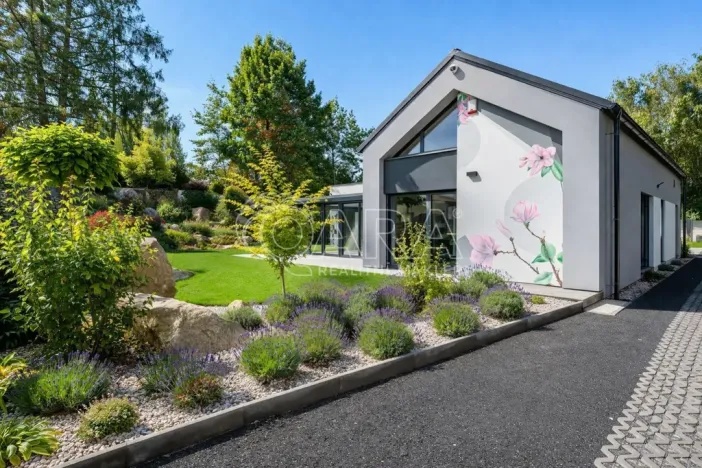 Prodej rodinného domu, Kamenice - Struhařov, 145 m2