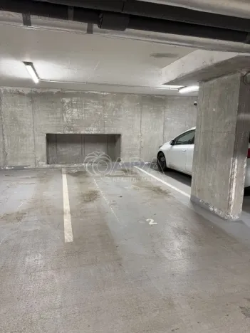 Pronájem garáže, Praha - Záběhlice, Podle náhonu, 18 m2