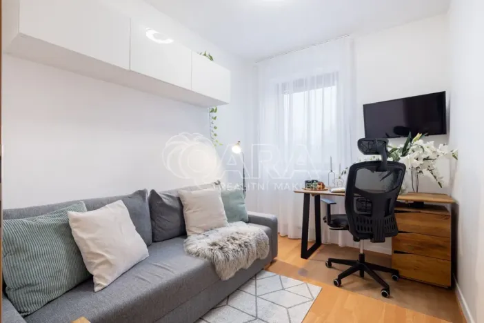 Prodej bytu 3+kk, Praha - Uhříněves, V kuťatech, 66 m2