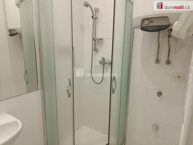 Pronájem bytu 1+kk, Praha - Strašnice, V předpolí, 32 m2