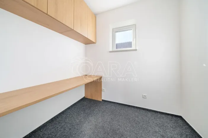 Prodej výrobních prostor, Sukorady, 187 m2