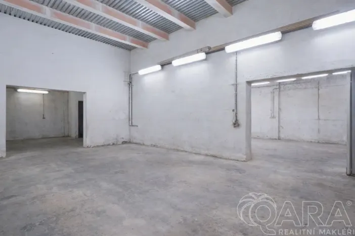 Prodej výrobních prostor, Slaný, Pražská, 665 m2