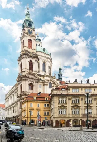 Prodej bytu 4+1, Praha - Malá Strana, Malostranské náměstí, 91 m2