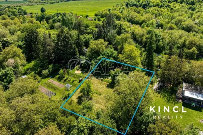 Prodej pozemku pro bydlení, Slaný, 1224 m2