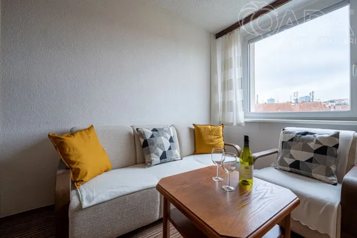 Pronájem bytu 2+1, Praha - Nusle, Nuselská, 45 m2