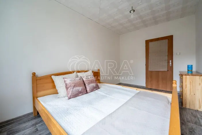 Pronájem bytu 2+kk, Praha - Libuš, K lukám, 43 m2