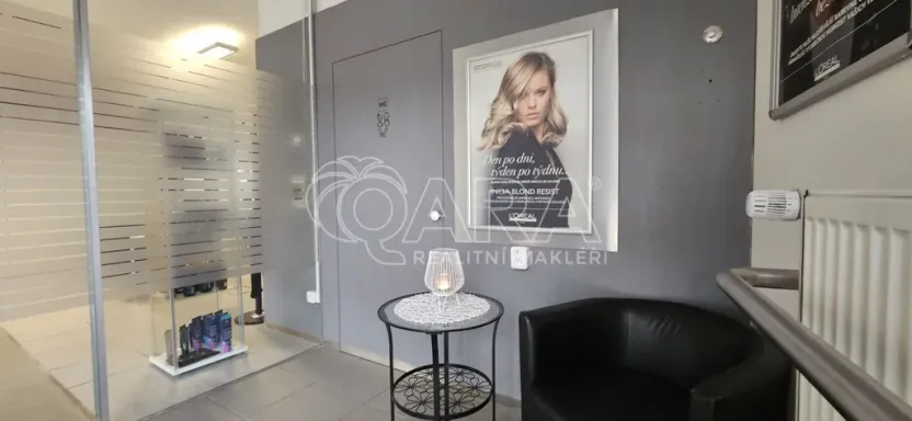 Pronájem obchodního prostoru, Králův Dvůr - Počaply, Plzeňská, 18 m2