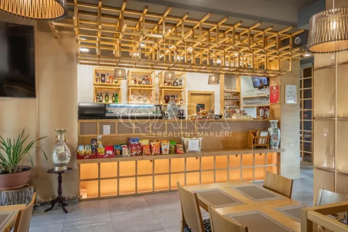 Prodej restaurace, Praha - Hostivař, náměstí Přátelství, 195 m2