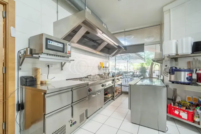 Prodej restaurace, Praha - Hostivař, náměstí Přátelství, 195 m2