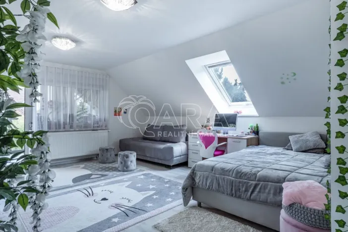 Prodej rodinného domu, Zeleneč, Štefánikova, 540 m2